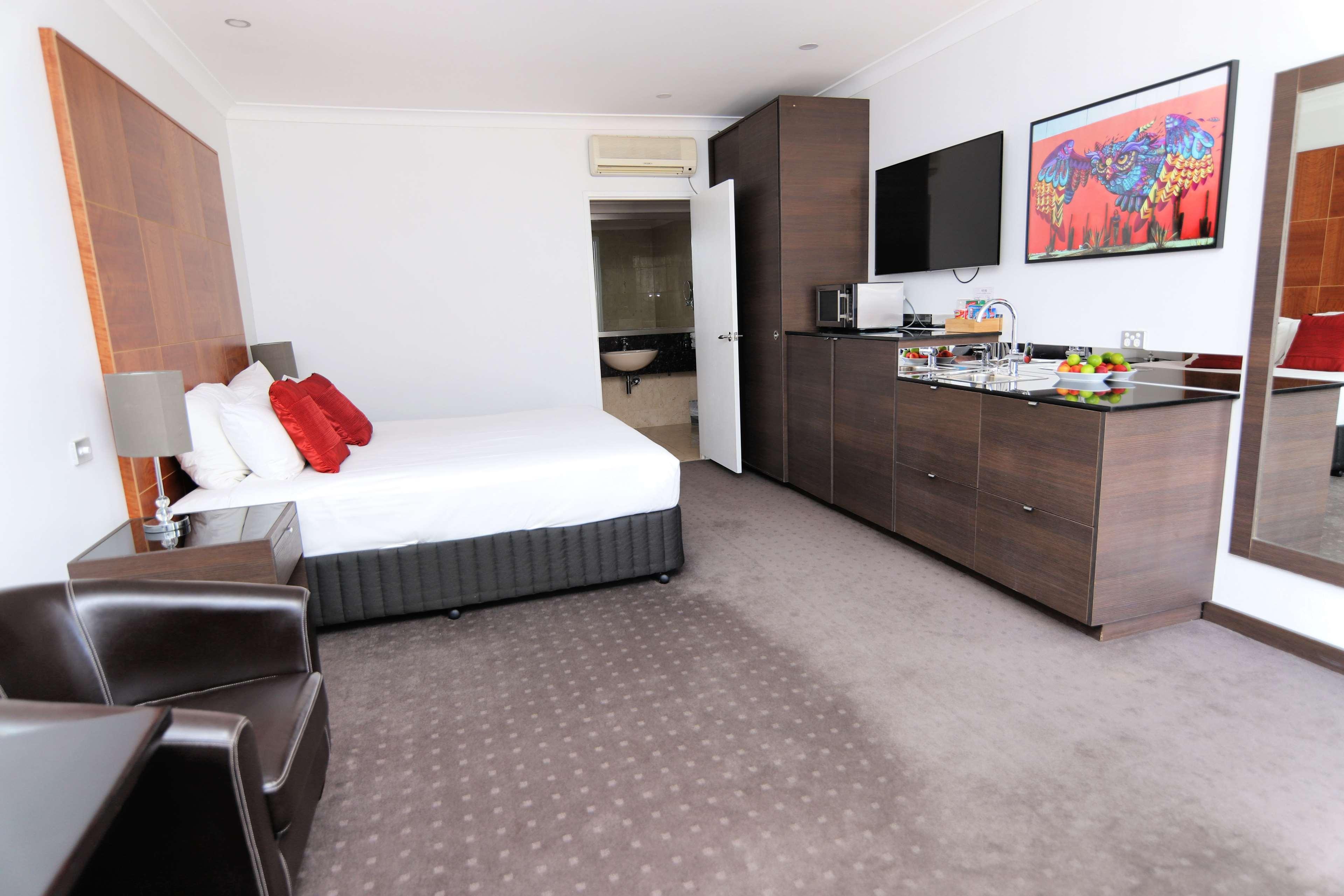 Best Western Plus Goulburn Exterior photo