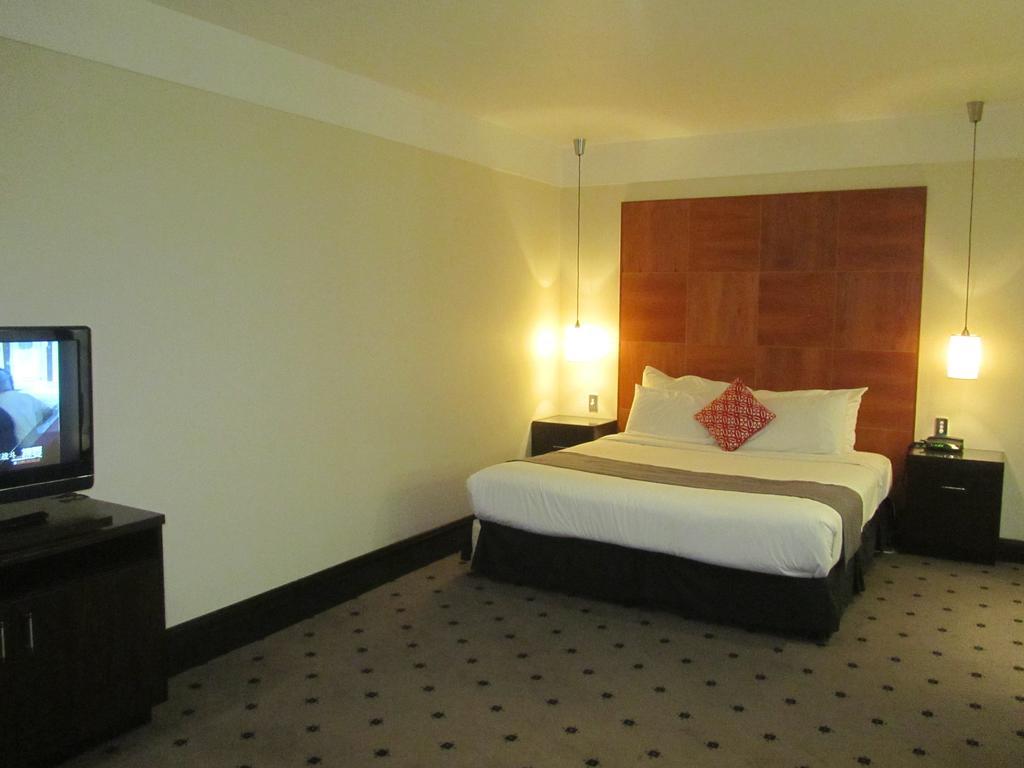 Best Western Plus Goulburn Exterior photo