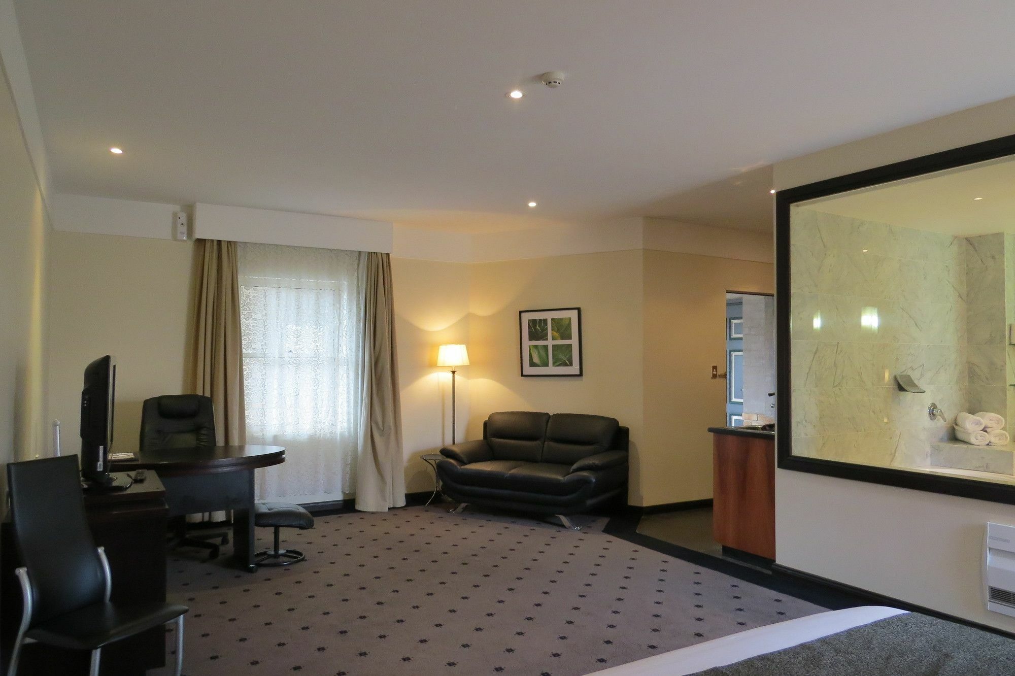 Best Western Plus Goulburn Exterior photo